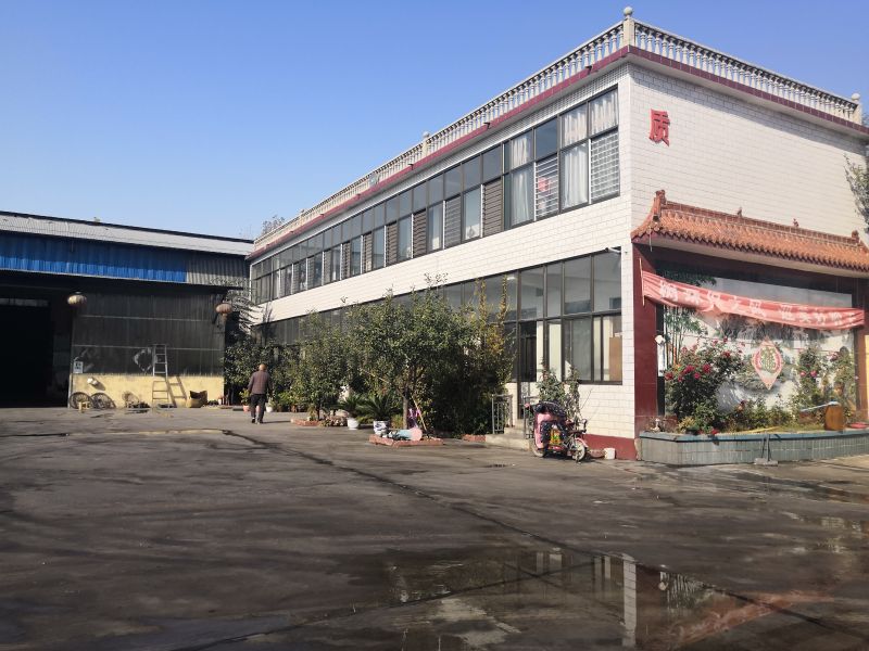 廠(chang)區(qū)(qu)設(shè)備(bei)